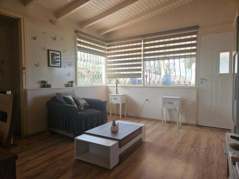 Ag. Varvara bei Sisi Kreta, Ag. Varvara: Bungalow mit großem Olivenhain in der Nähe eines Sandstrandes zu verkaufen Haus kaufen